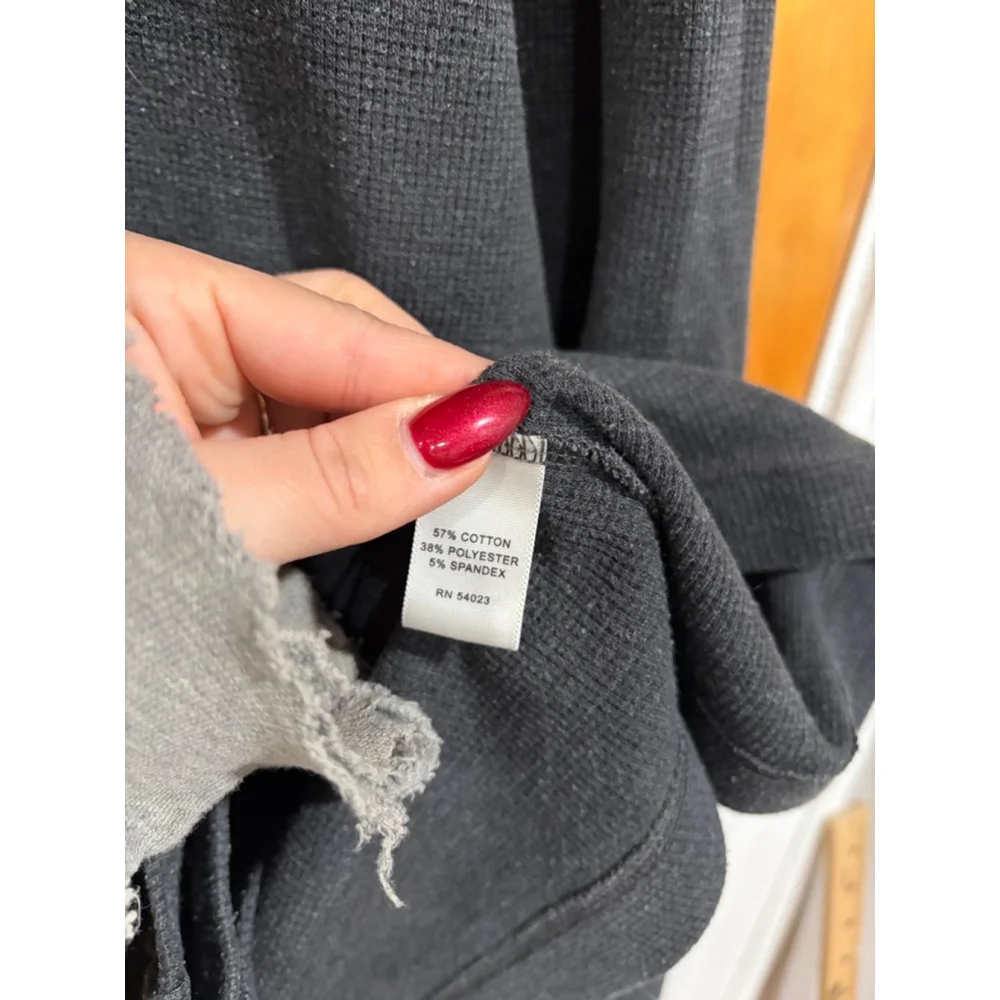 Banana Republic Charcoal Waffle Knit Long Sleeve Henley Sweater L